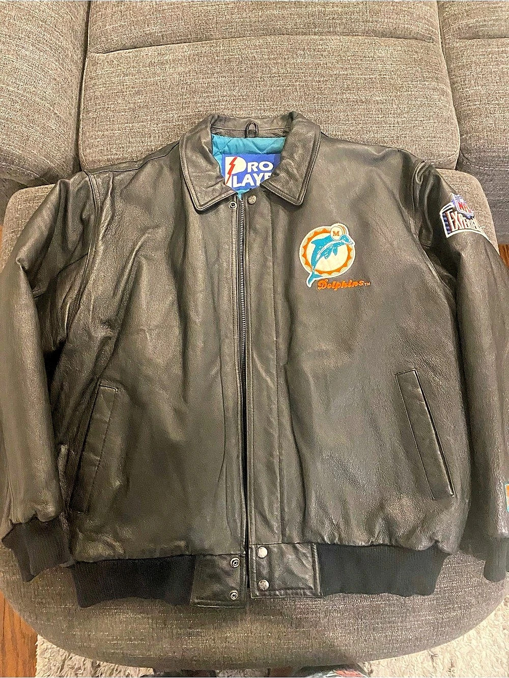 Pro Player Miami Dolphins NFL Experience Leather Jacket Size Large